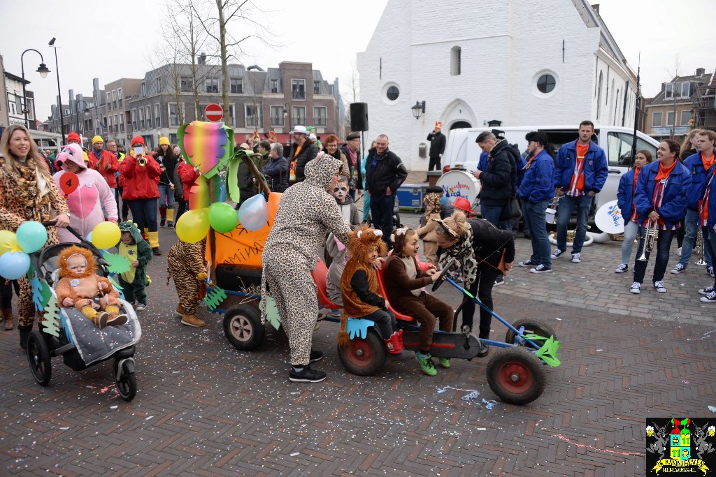 ../Images/Kinderoptocht 2019 087.jpg